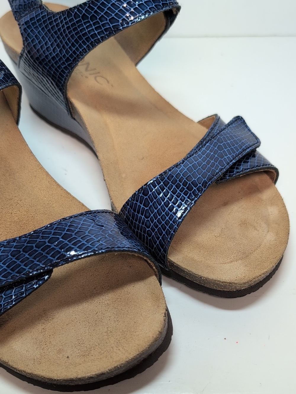 Vionic Natasia wedge strappy blue sandals womans size 9 EU 40 - Picture 13 of 16